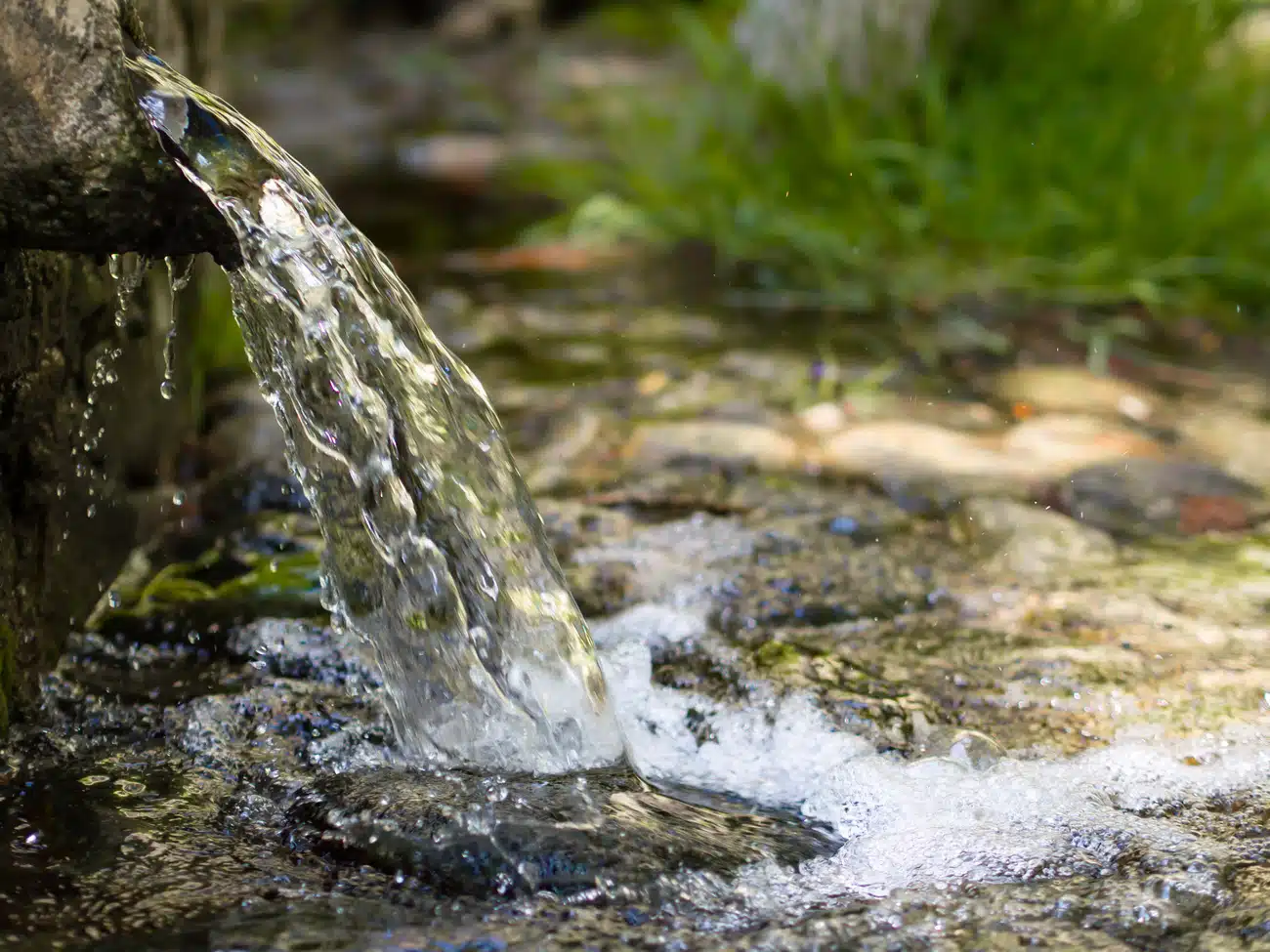 Image de fond page Gestion des cours d’eau